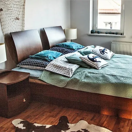 Apartament Male Sceny Апартаменты *